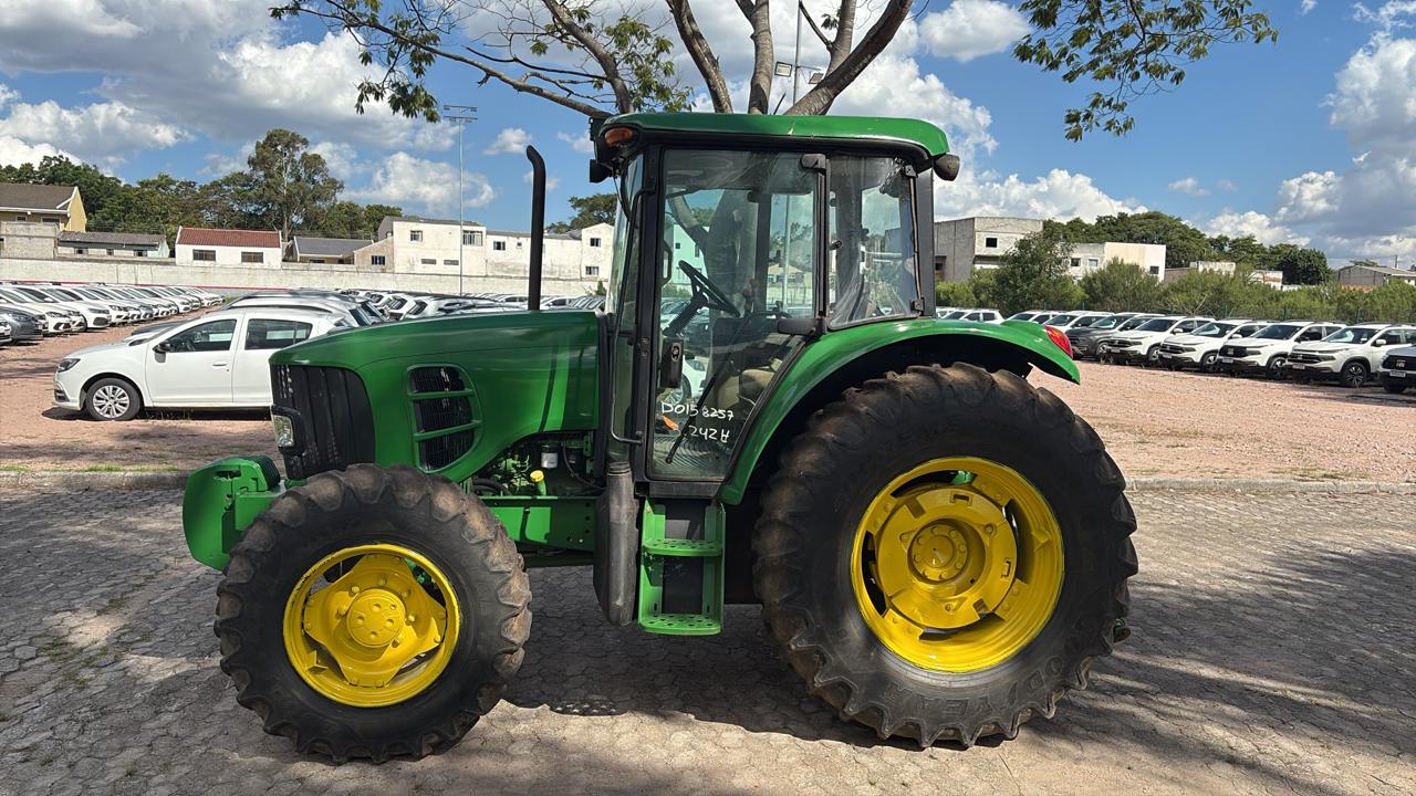 trator-6100j