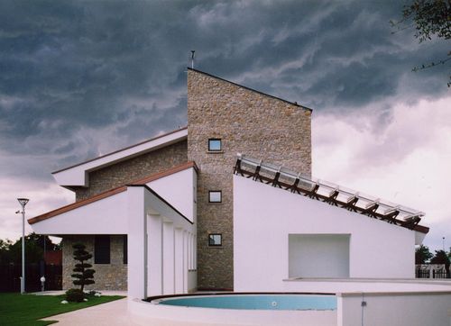 Casa di abitazione nella campagna lombarda