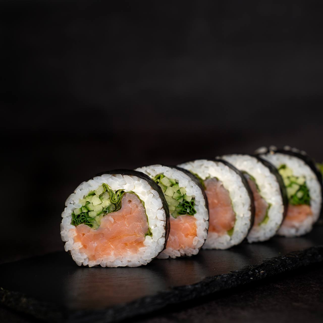 Futomak z Wędzonym Łososiem