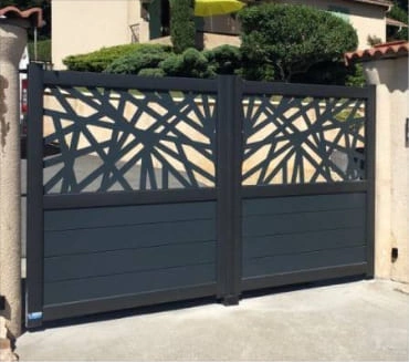 portail gris en aluminium cstp