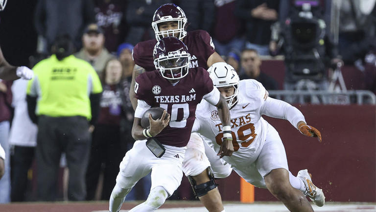 Texas A&M QB pulls off massive private jet NIL move