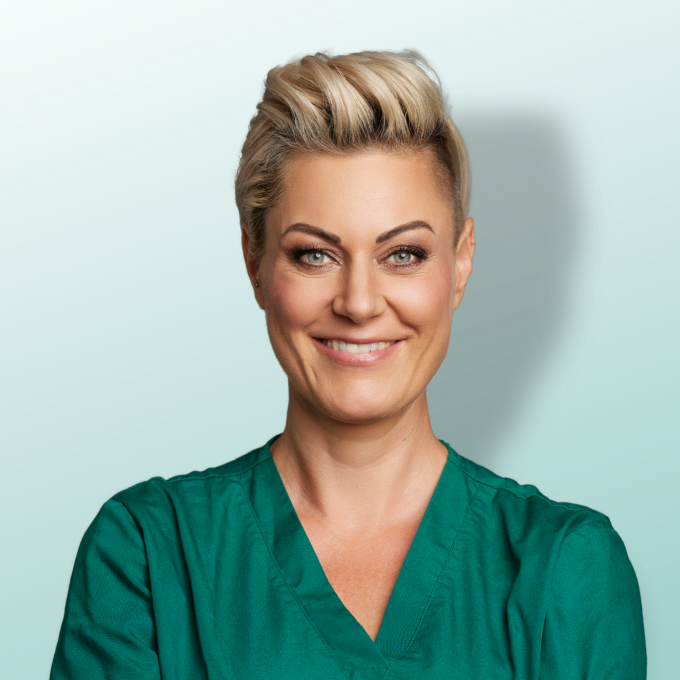 Dr. med. Carola Holzner