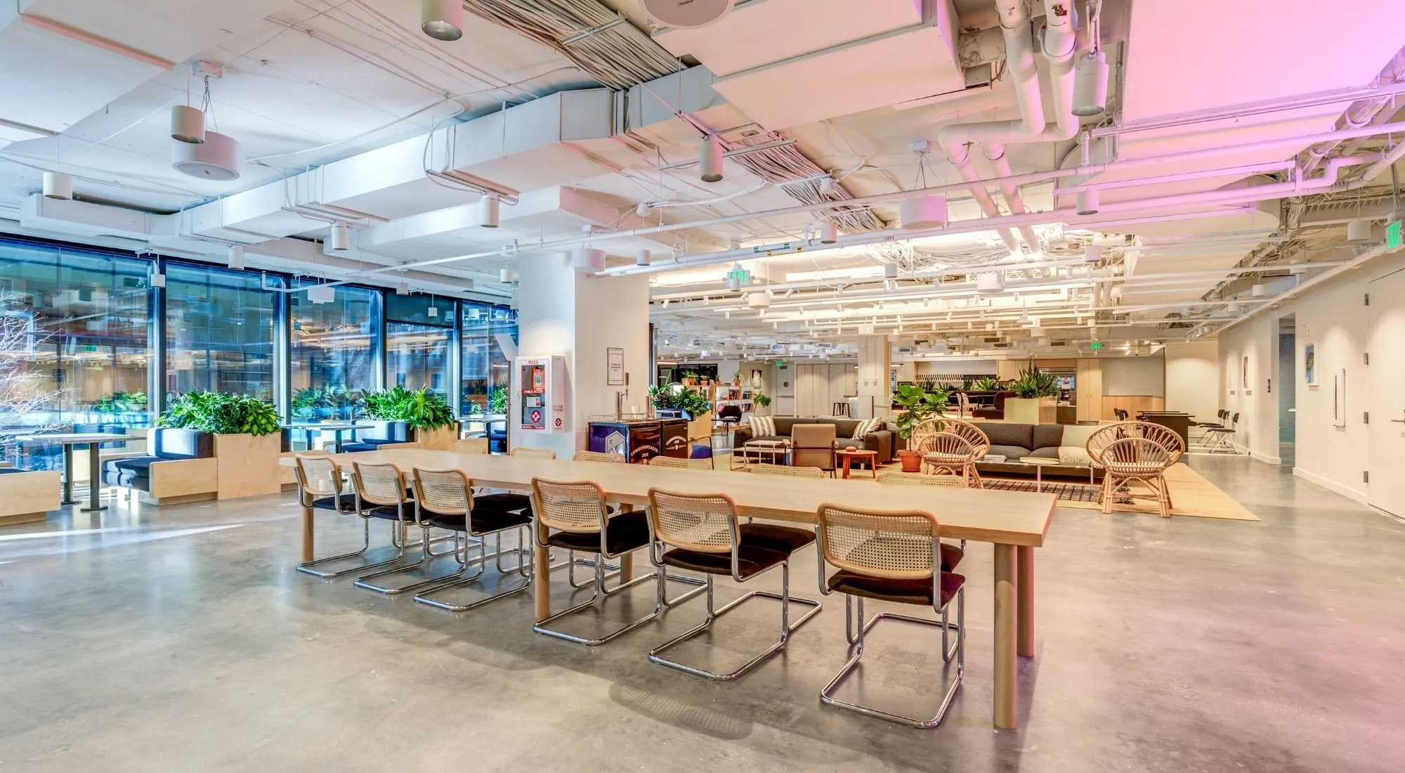 ClassLive留学 - 会社概要