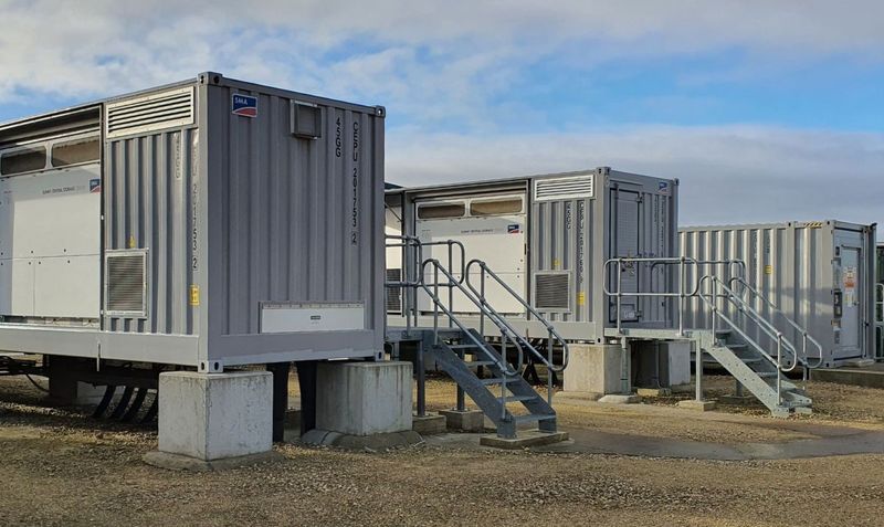 How Battery Energy Storage Systems Work: Components, Benefits & Future ...