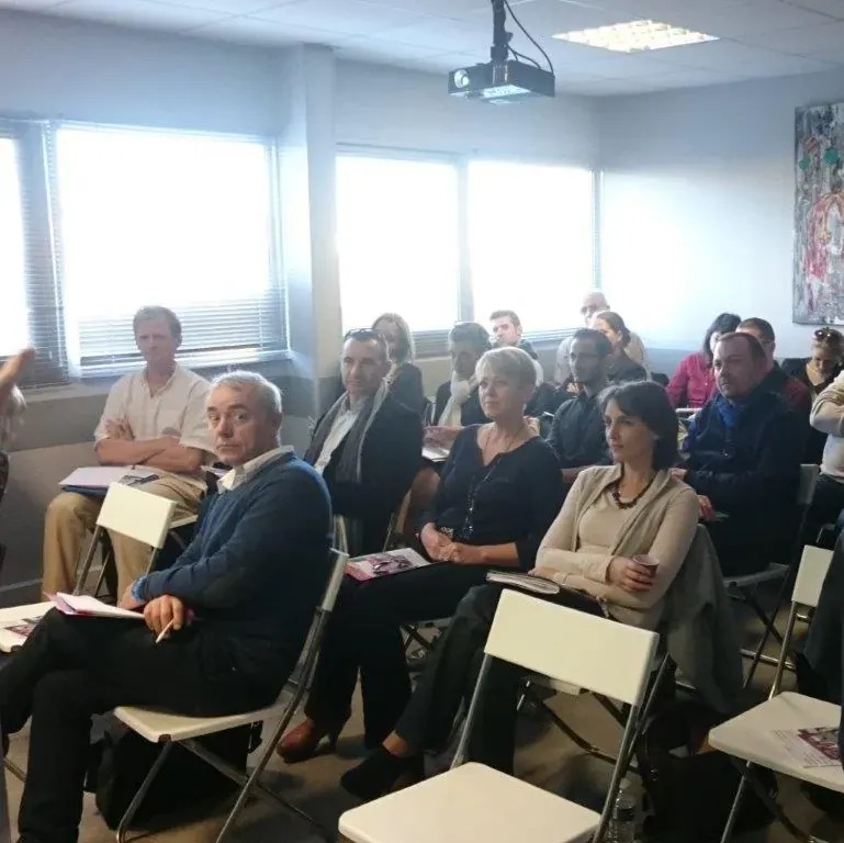 Conférence Burn-out Espace Entreprise novembre 2015 à Montpellier : public assis écoutant la conférence dans la salle