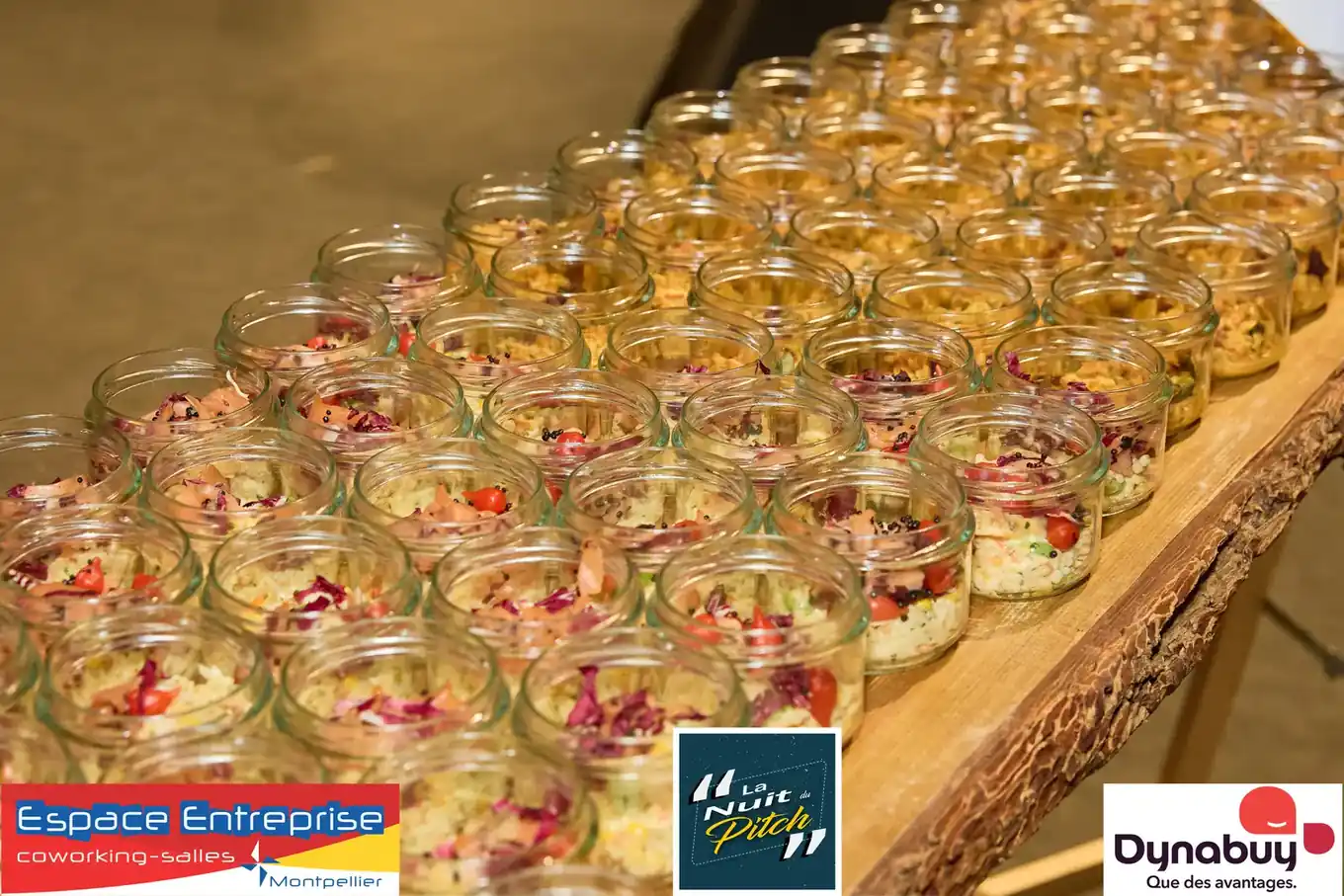 Nuit du Pitch 2026 du Club LR à Montpellier : desserts en verrines alignés sur le buffet