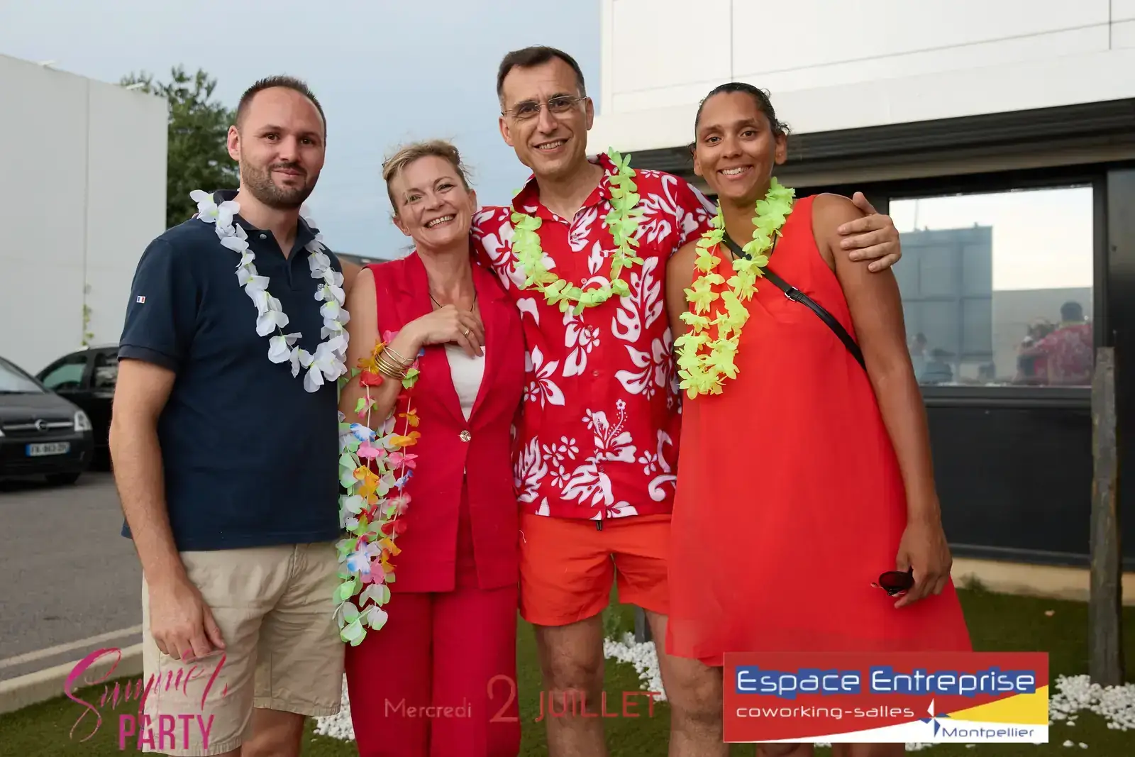 Summer Beach 2025 du Club LR à Montpellier : quatre participants posant en terrasse