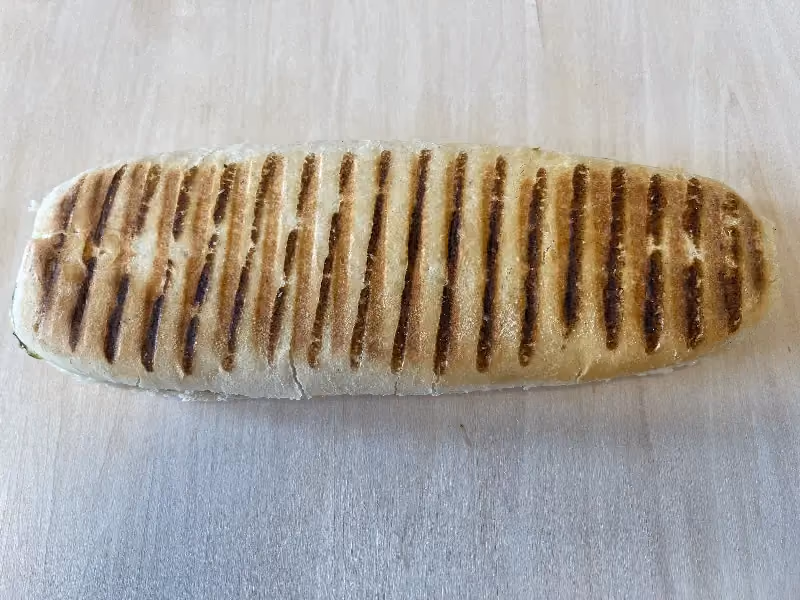 Panini poulet et pesto
