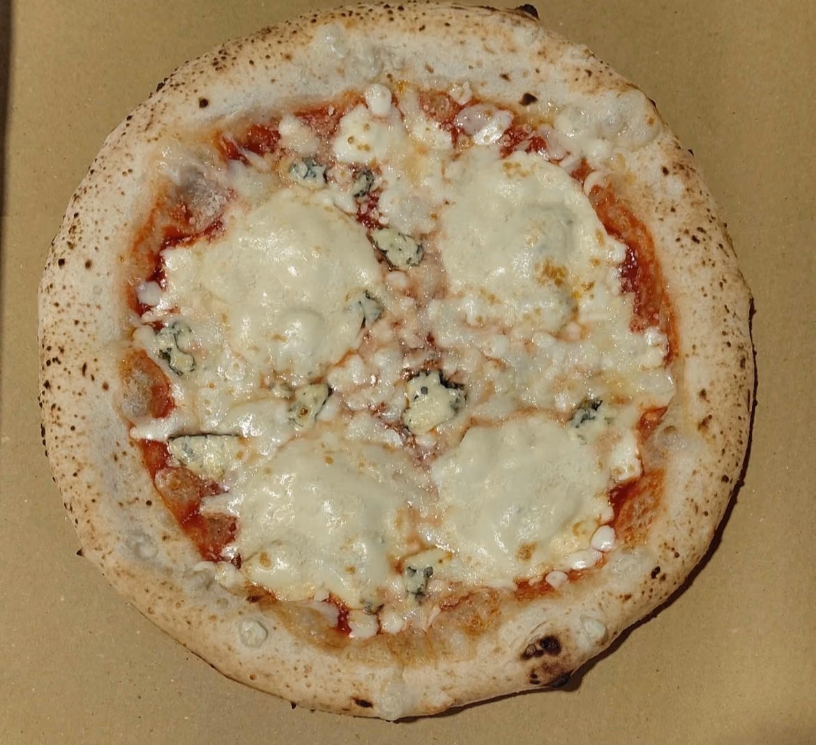Pizza 4 Formaggi Al Forno 29 cm