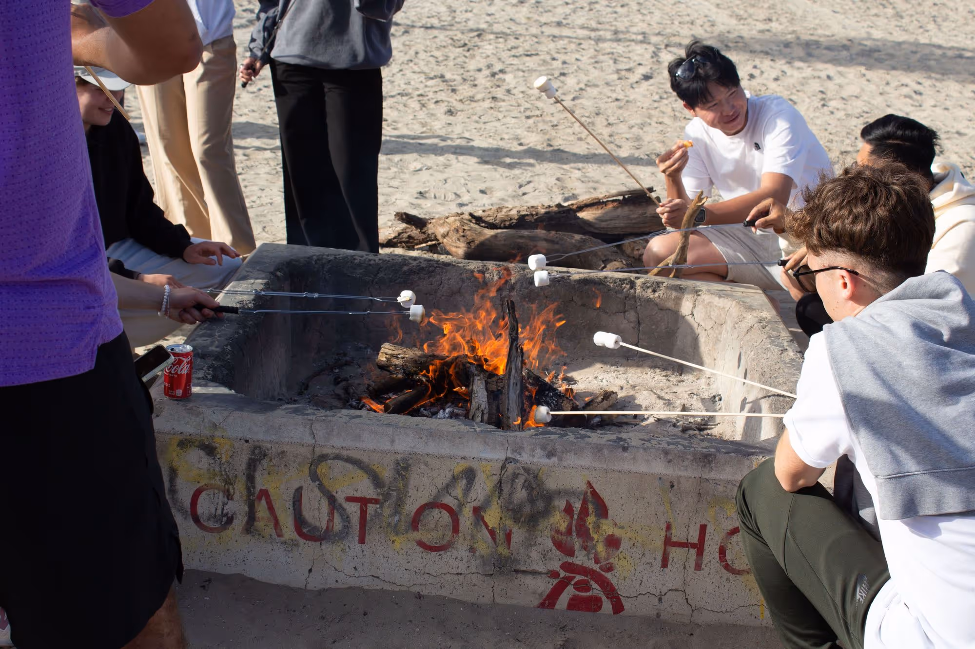 Lagerfeuer am Mission Beach – Ein unvergesslicher Abend während deines Sprachaufenthalts in San Diego