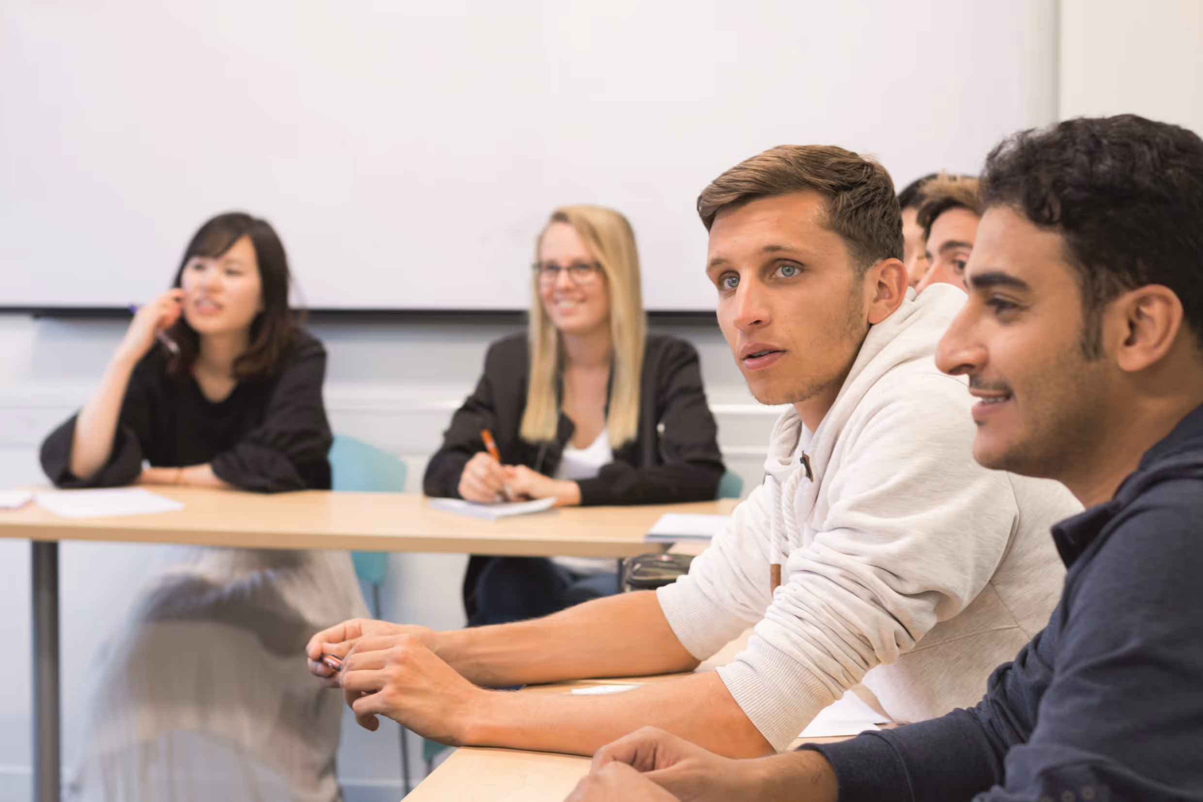 خصم 25٪ على رسوم الدراسة لدينا