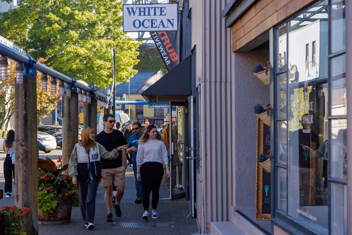 Bei ihrem Sprachaufenthalt in Vancouver entdecken Schüler gemeinsam die Stadt