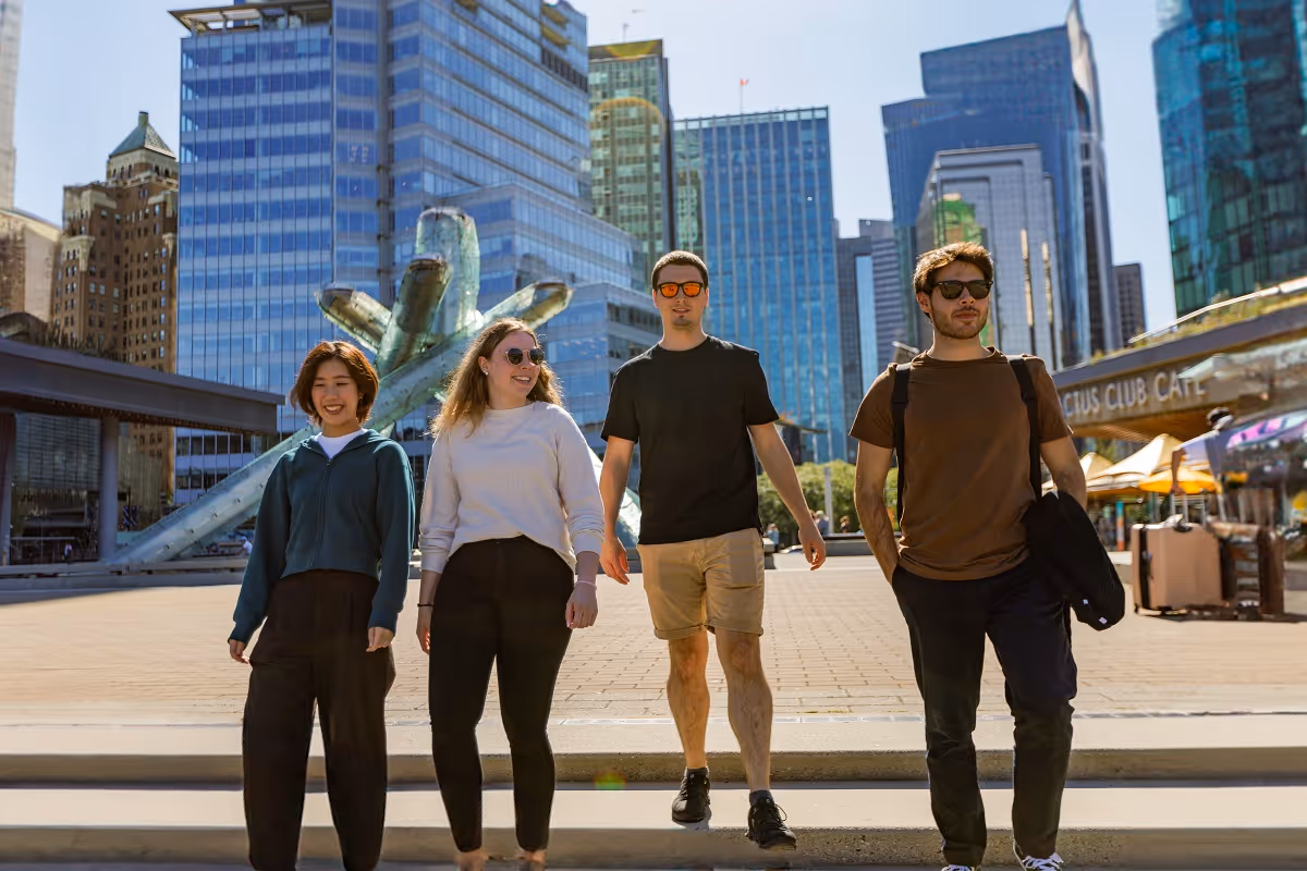 When studying English abroad in the USA or Canada, you will improve your English skills also outside the classroom