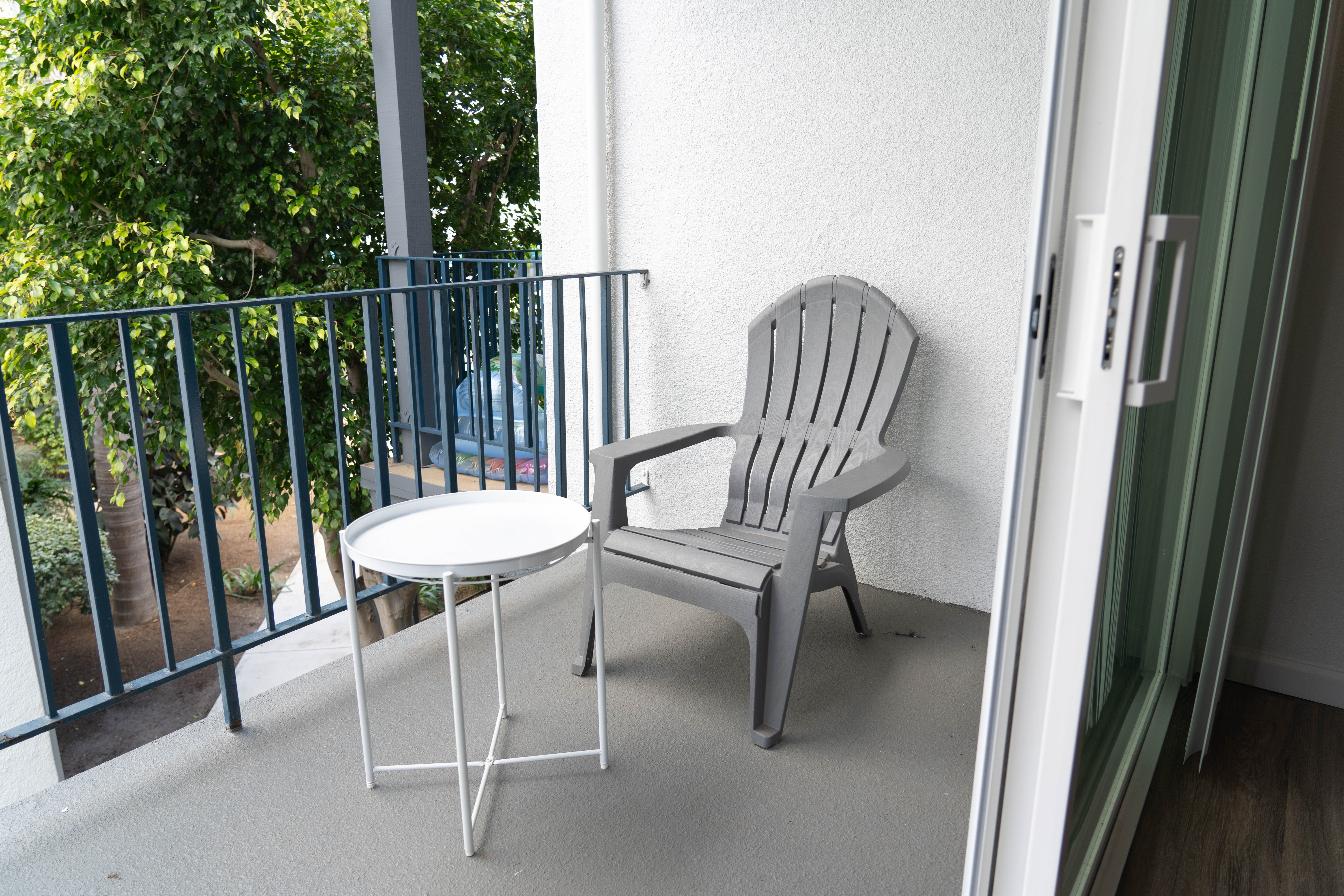 CEL Shared Apartment Premium