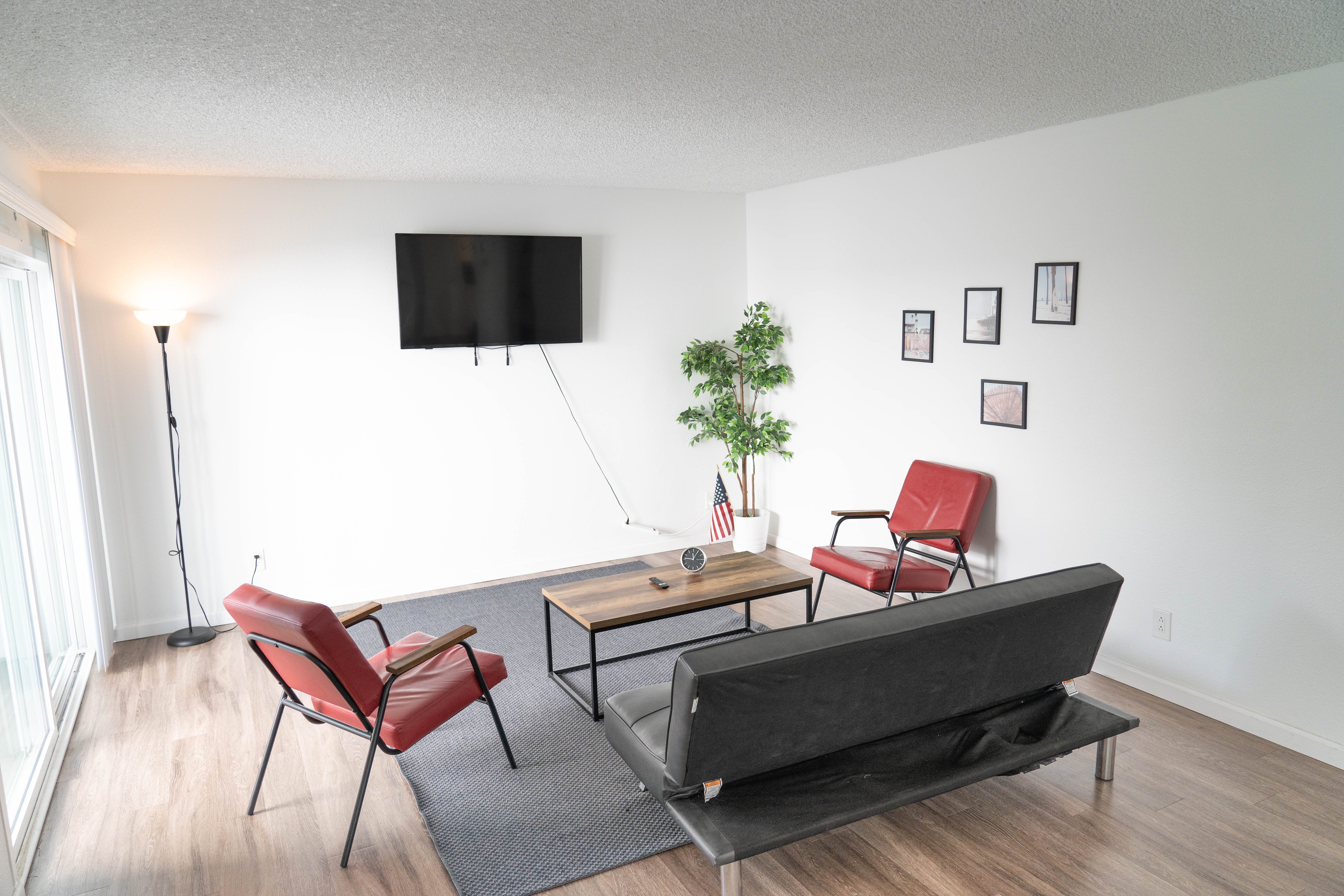 CEL Shared Apartment Premium