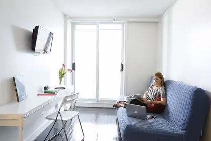 Apartment Economy APT Living