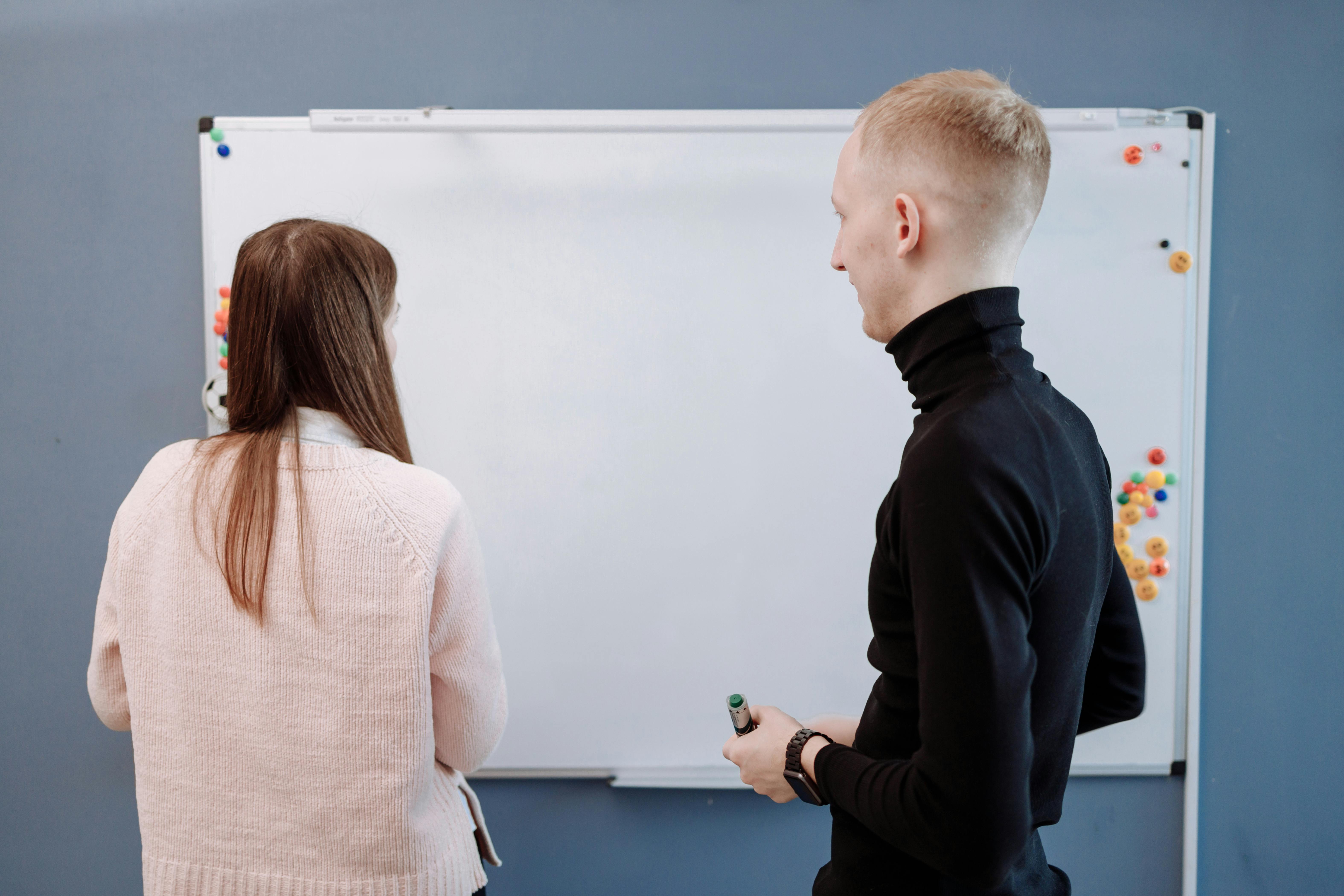 Five Benefits Of Taking An English Language Learning Course