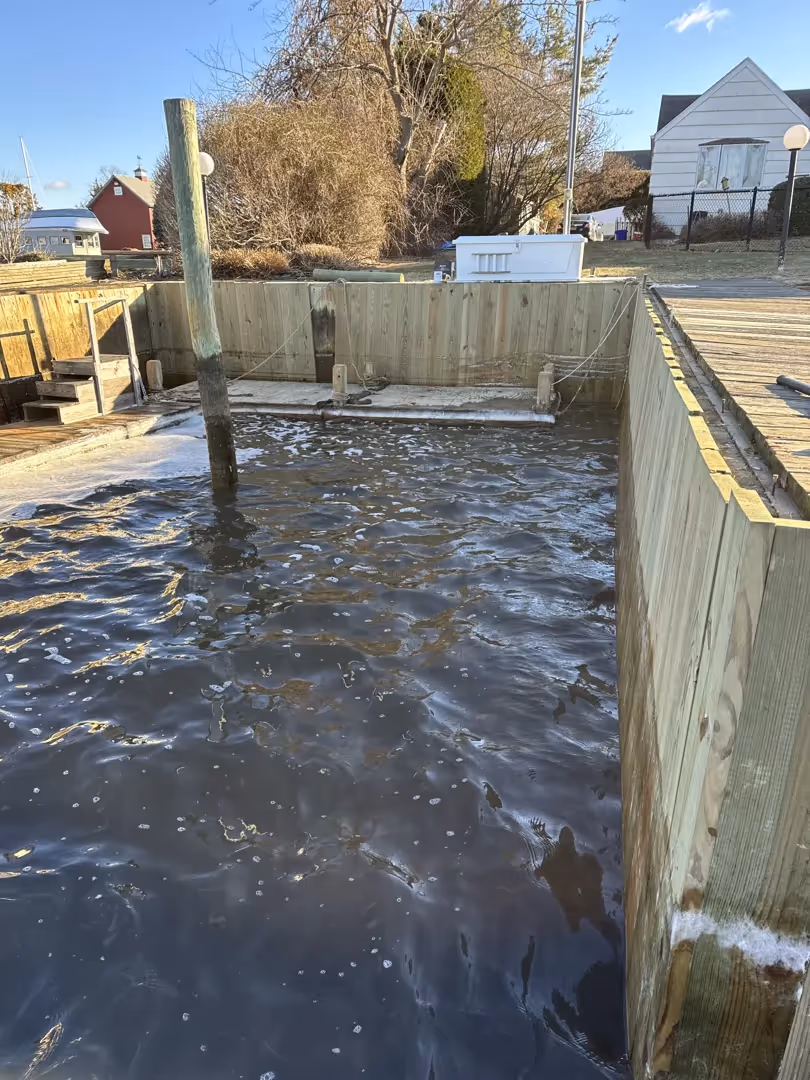 how much does a concrete seawall cost