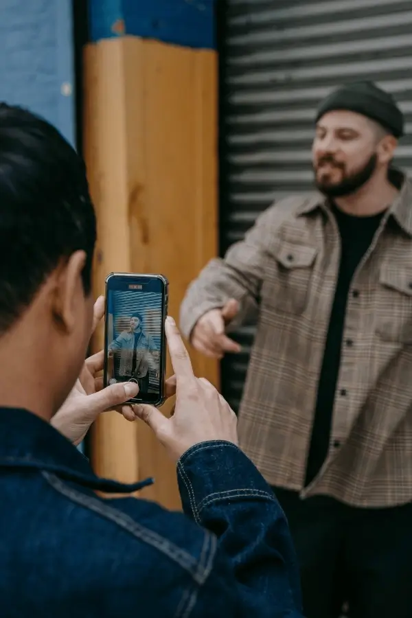 Content creator filming an instagram reel.