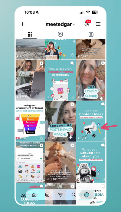 Instagram grid profile - select a post 