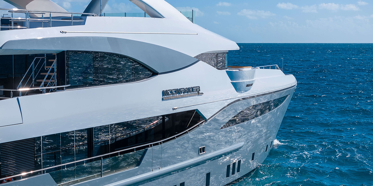 MOONRAKER yacht gallery image 3