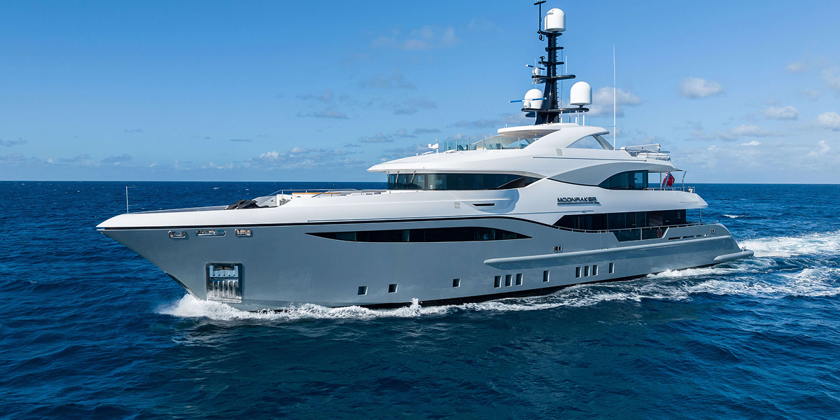 MOONRAKER yacht gallery image 4