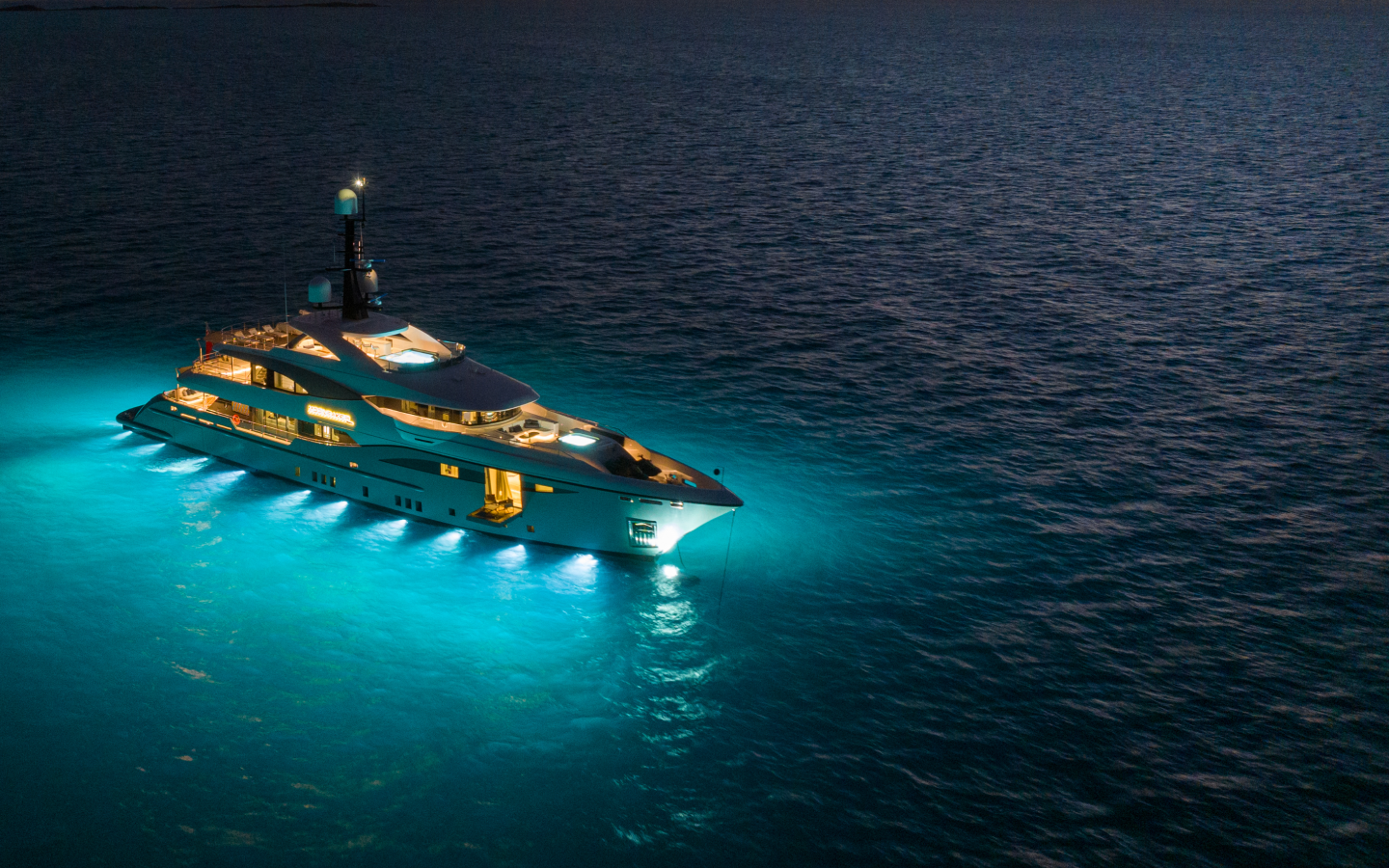 MOONRAKER yacht profile image