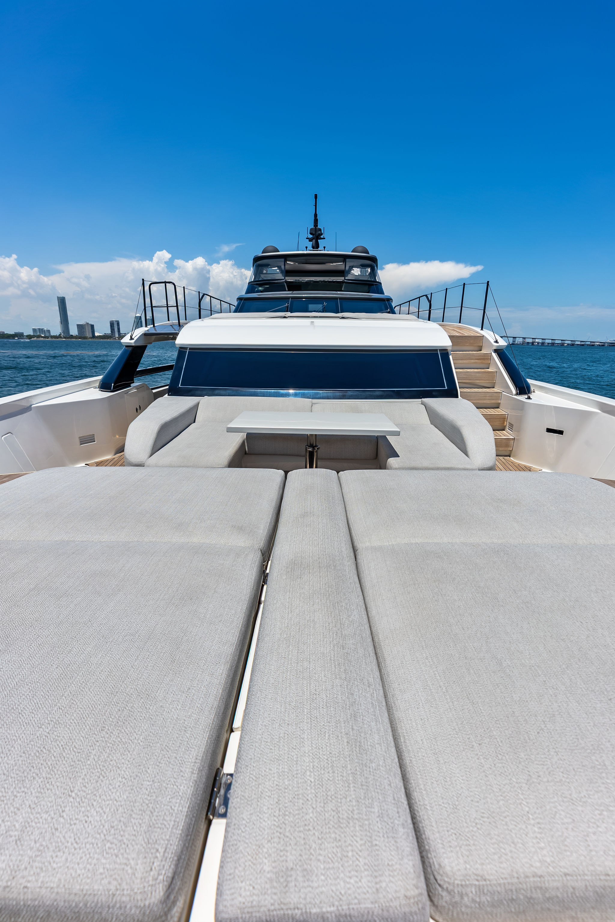 GATSBY yacht gallery image 2