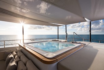 ARTISAN yacht gallery image 8