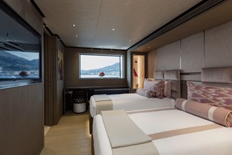 LEMON TREE yacht gallery image 4