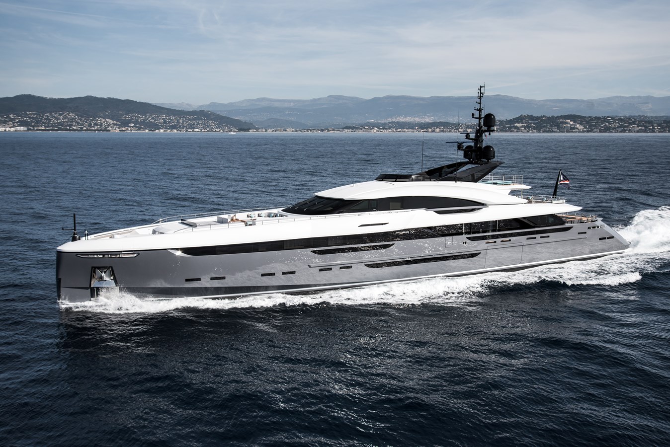 UTOPIA IV yacht hero image