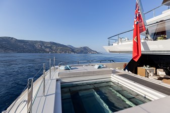 LEMON TREE yacht gallery image 10