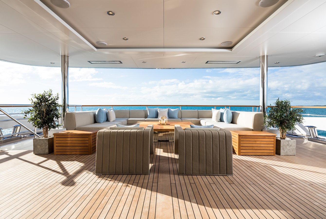 ARTISAN yacht gallery image 3