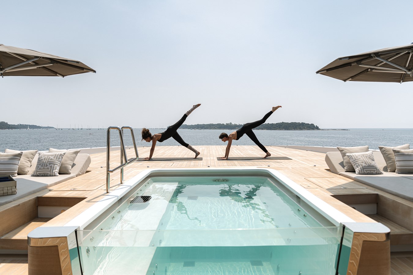 LEMON TREE yacht gallery image 2