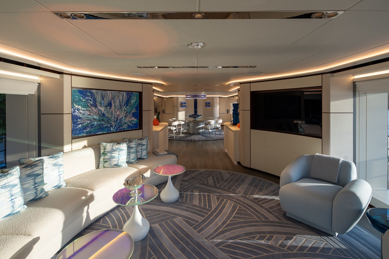 BOOK ENDS yacht gallery image 5