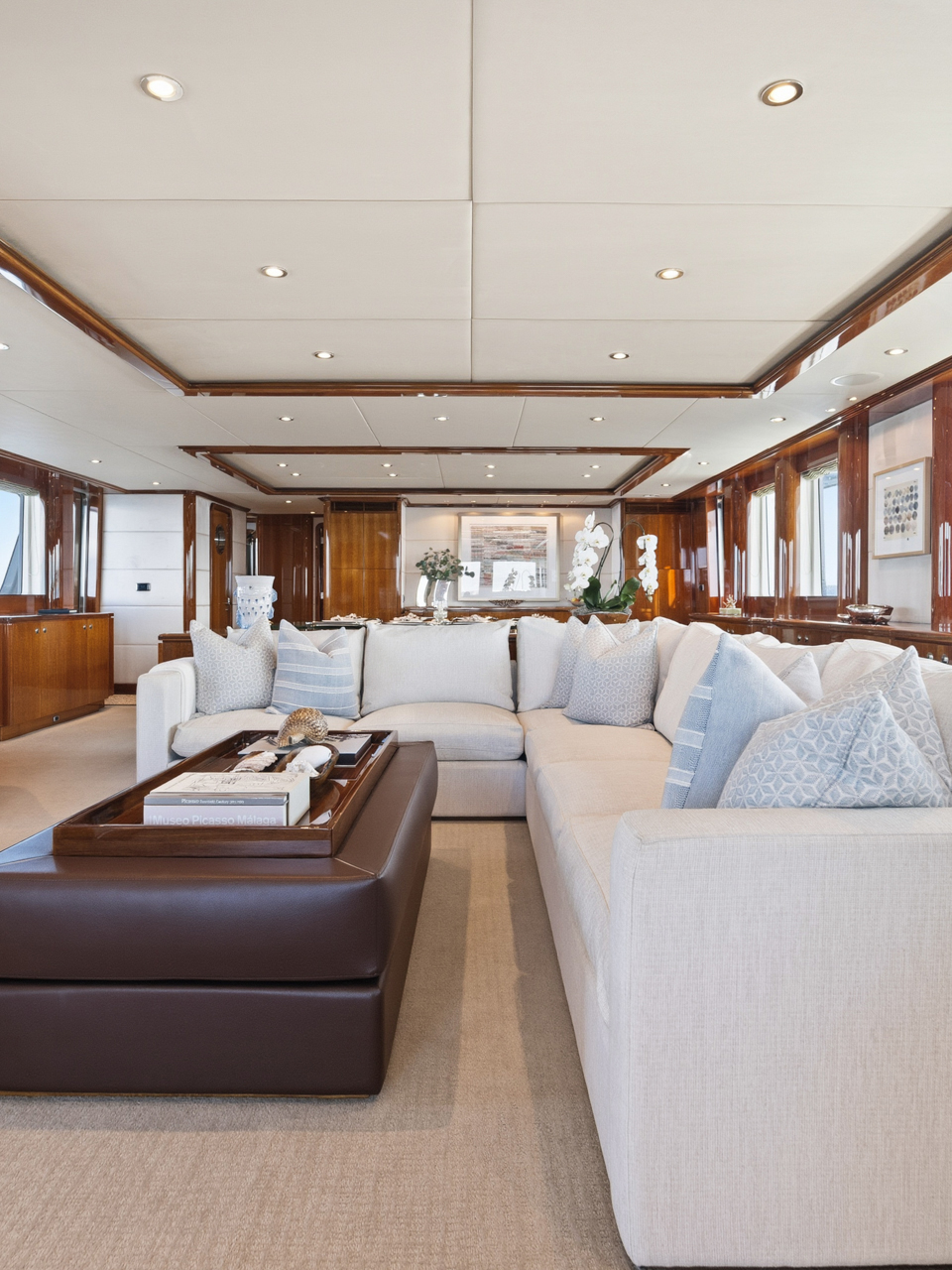 PENELOPE yacht standout feature image 1