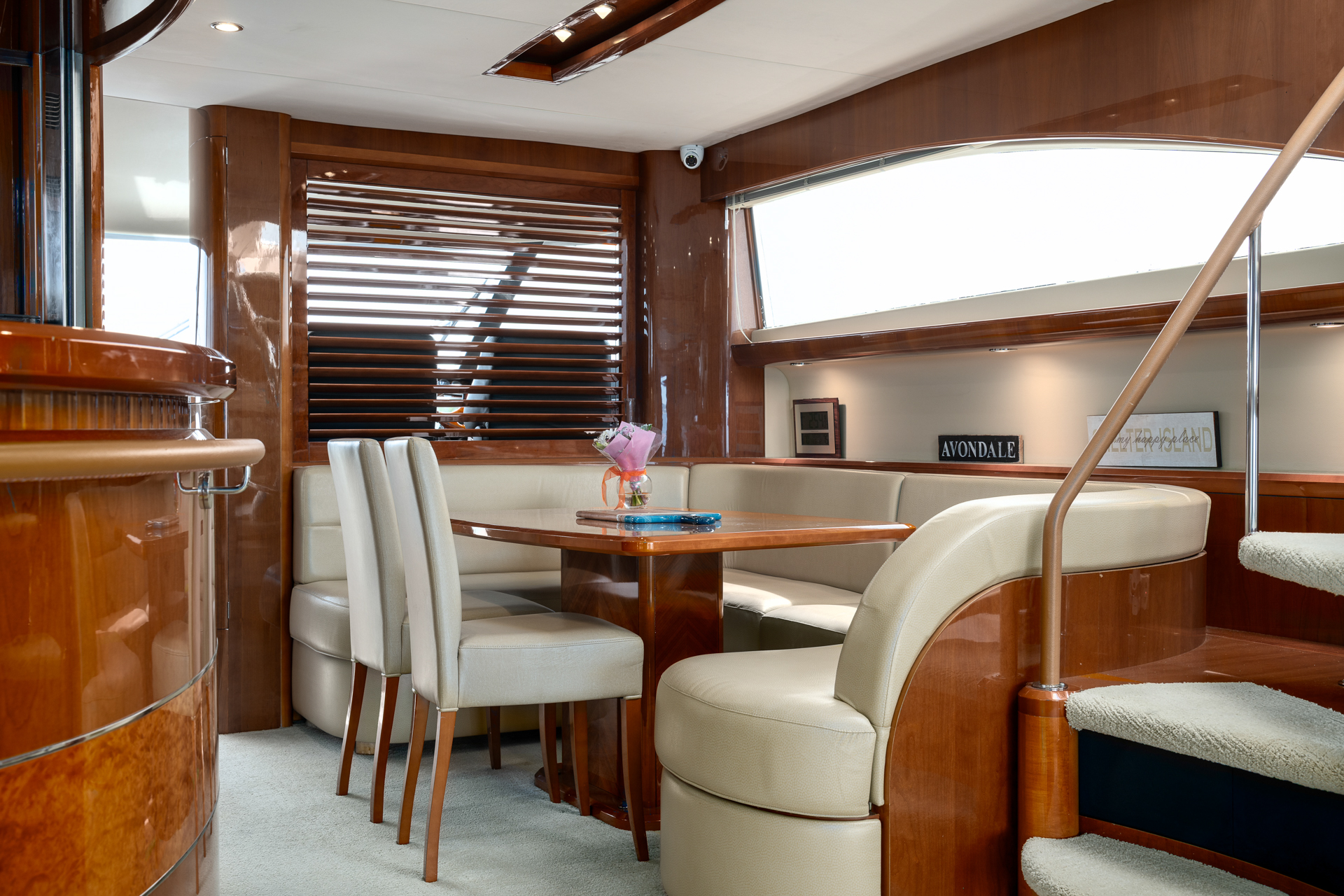 OCARALIA yacht gallery image 4