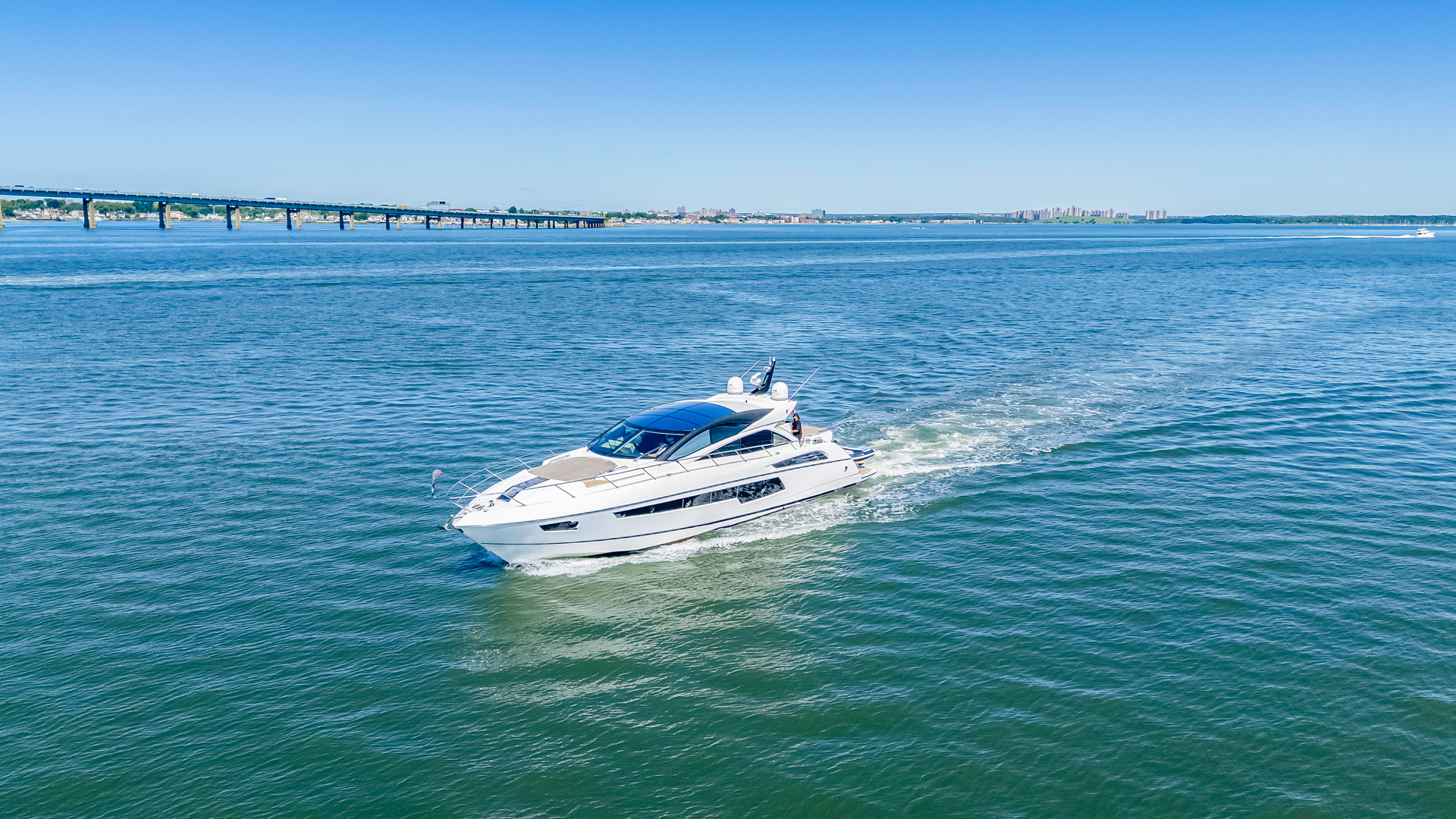 SUNSEEKER PREDATOR 68' yacht gallery image 1