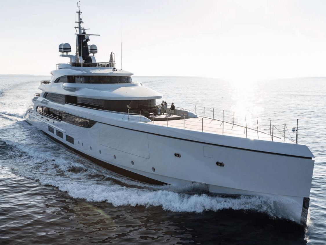 TRIUMPH yacht gallery image 3