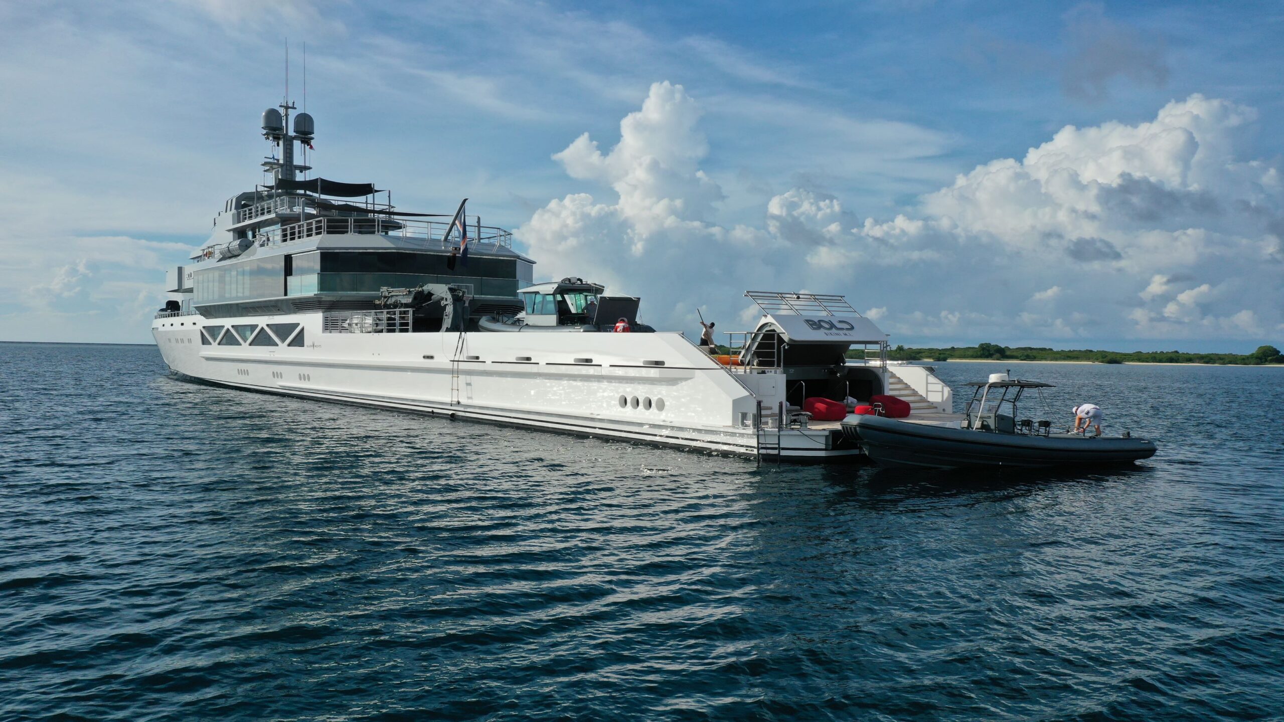 BOLD yacht gallery image 4