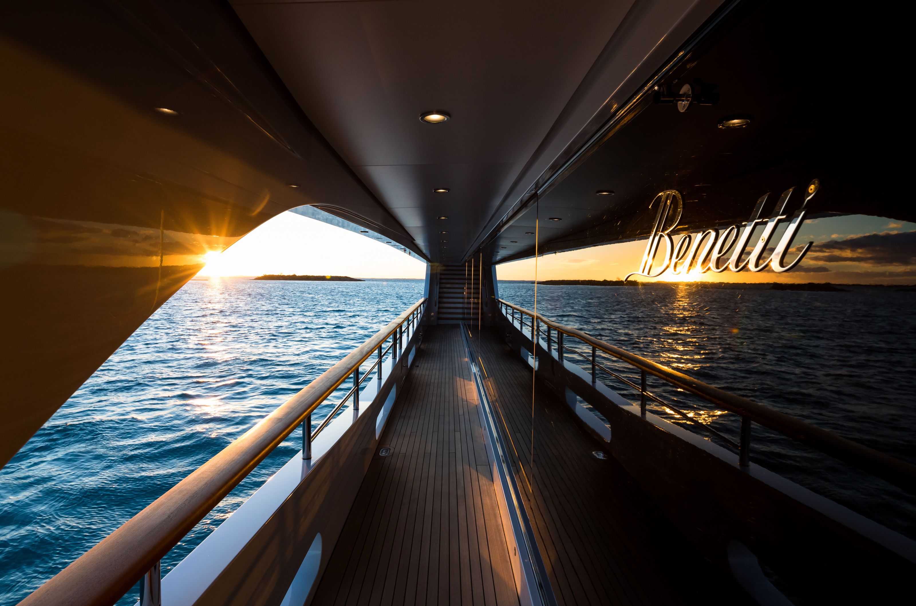 ARTISAN yacht gallery image 3