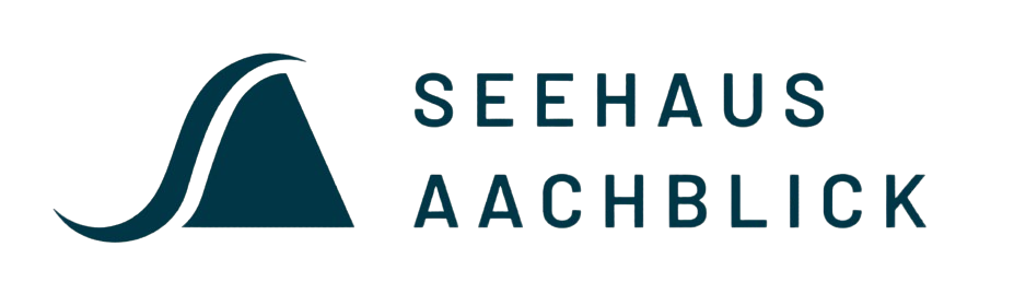 Logo des Seehaus Aachblick, bekannt für Luxus-Ferienwohnungen und Wellness-Angebote in Uhldingen am Bodensee.