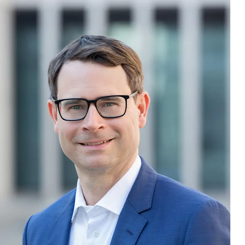 Portraitbild Jan Kowalewski