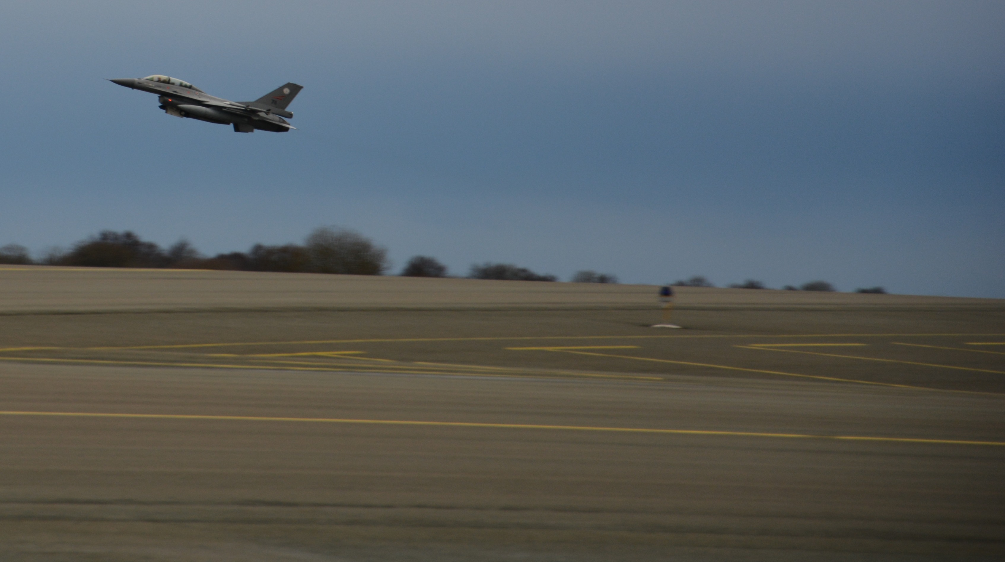 Folkemøte om fremtidens kampflybase og arealplanlegging