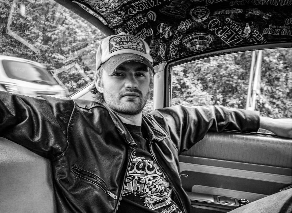 Neonparty med Hasselyra (18 års aldersgrense)