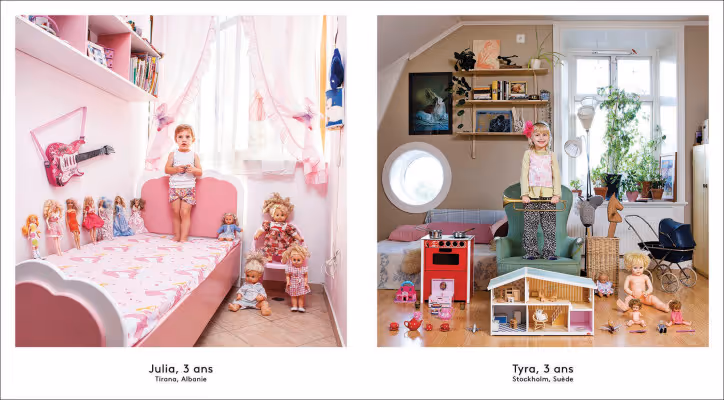 Livre Wow de photographies par Martin Parr