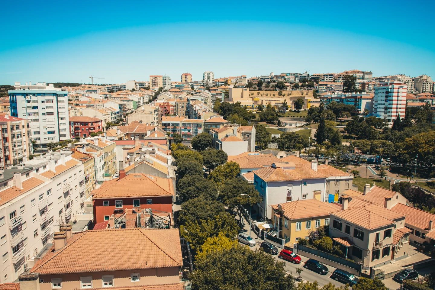 Student neighborhoods outside the center of Lisbon