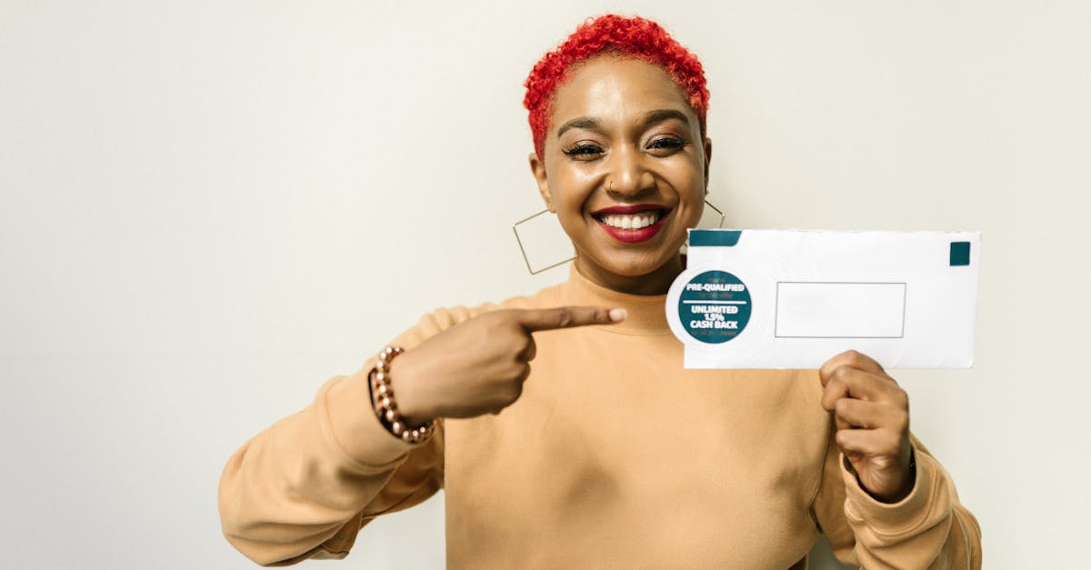 woman with cash back sign