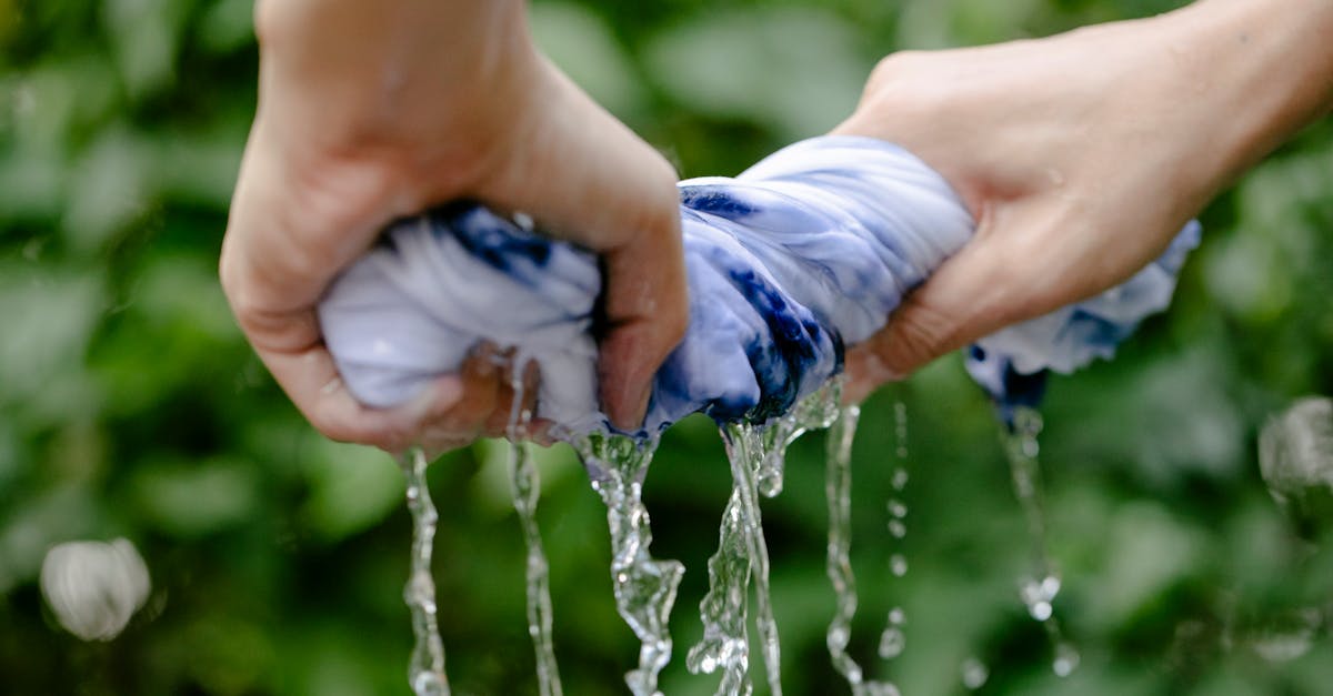 hands with cloth