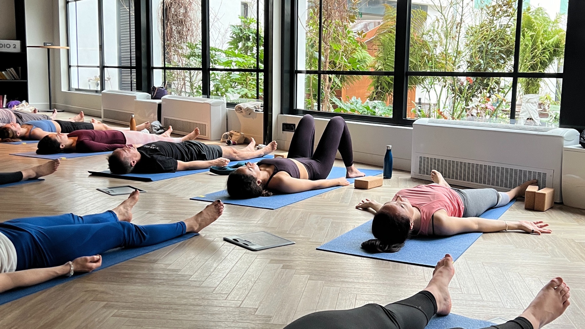28 lieux dans Paris, le studio qui rend les pratiques du bien-être accessibles avec bsport
